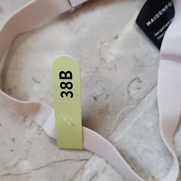 Maidenform Bra - Picture 4 of 5